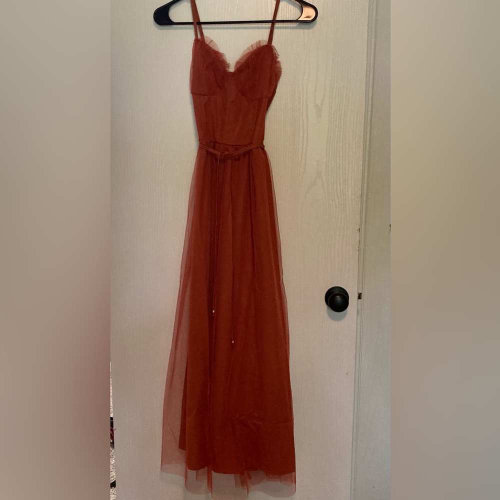 Women’s dress size medium